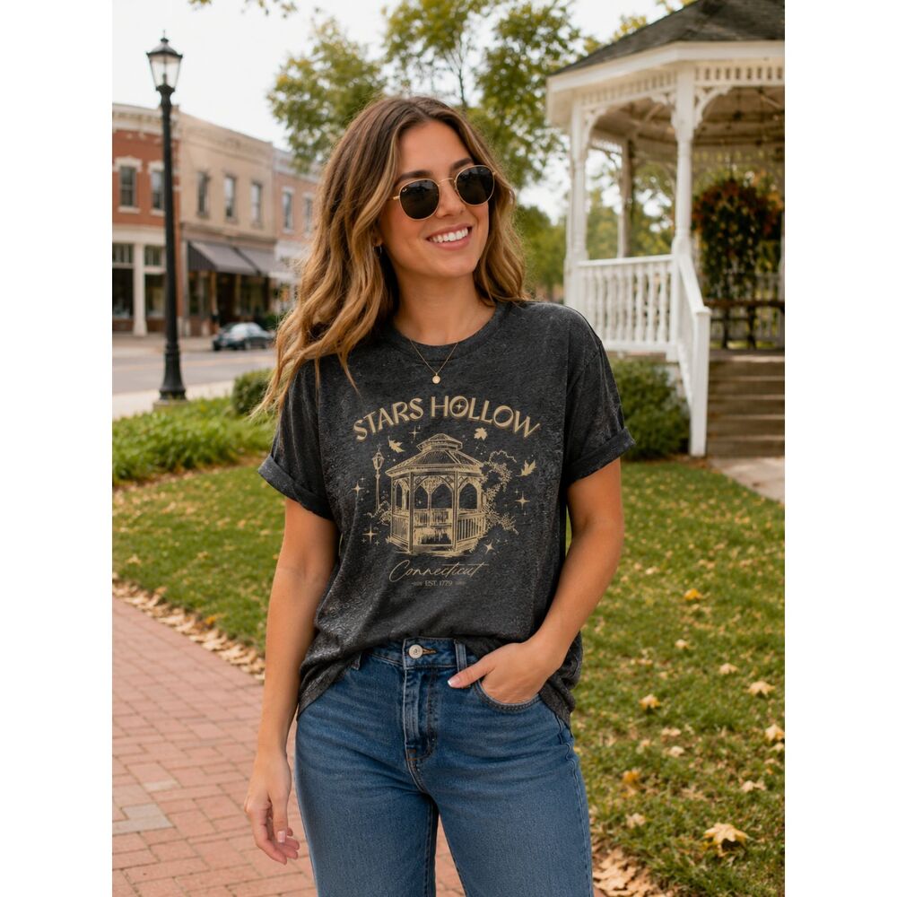 Stars Hollow Connecticut Tee Very Soft New Preppy Classic Gilmore Girls Medium